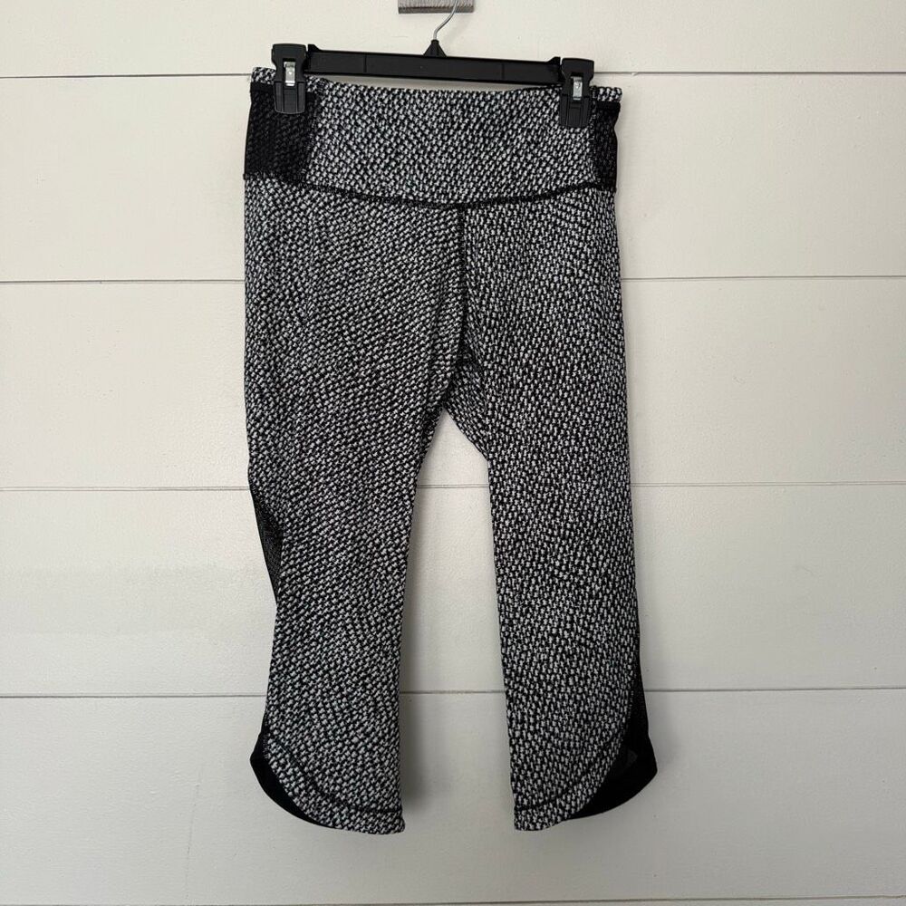 Lululemon Women’s 8 Scatter Star Cropped Pants Ankle